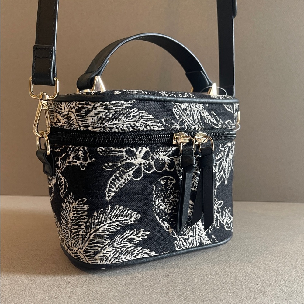✨H&M JACQUARD WEAVE TOILE BAG - NEW✨ - Picture 9 of 14